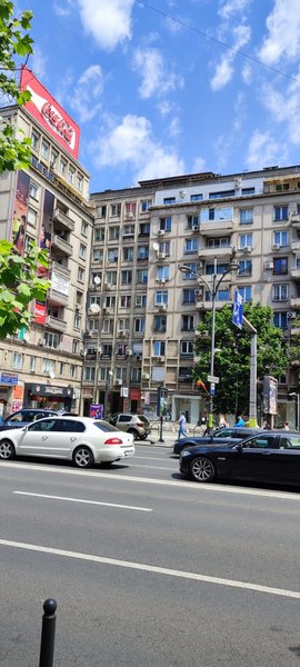 Piata Romana, central,